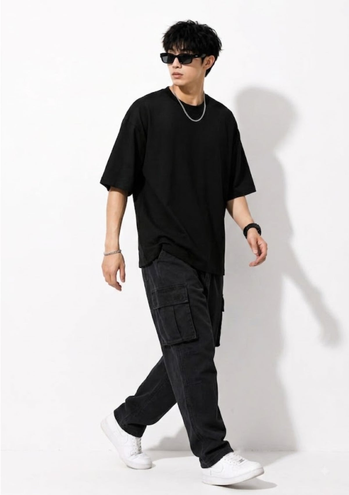 Supreme Claw Graphic Oversized T-Shirt | 220 GSM | 100% Cotton